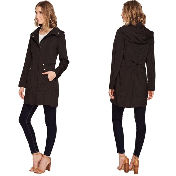 Cole Haan Signature Back Bow Packable Hooded Raincoat – Black XS - Picture 2 of 16